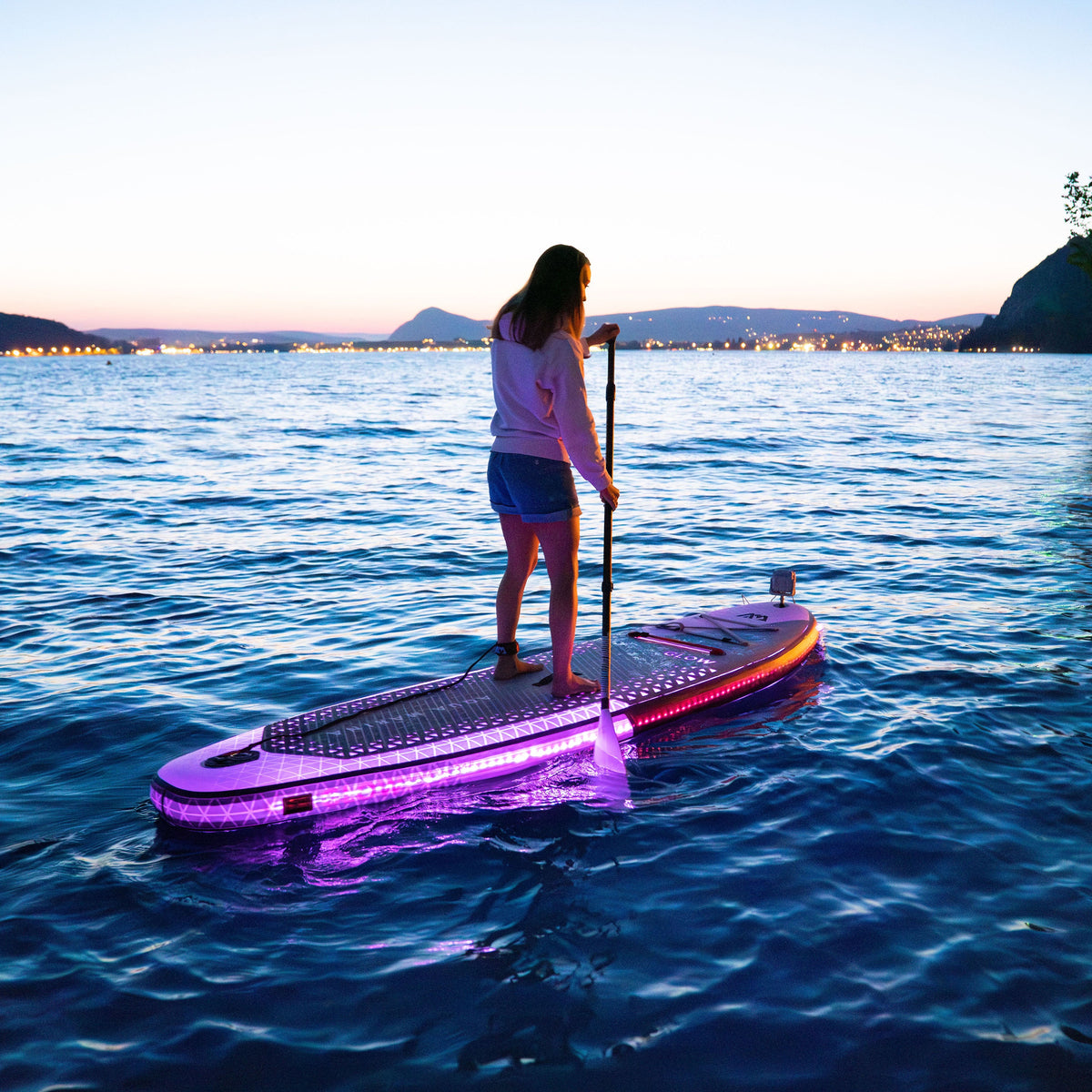 Aqua Marina - GLOW 10'4" All-around iSUP with Ambient Light System - Aqua Marina Canada