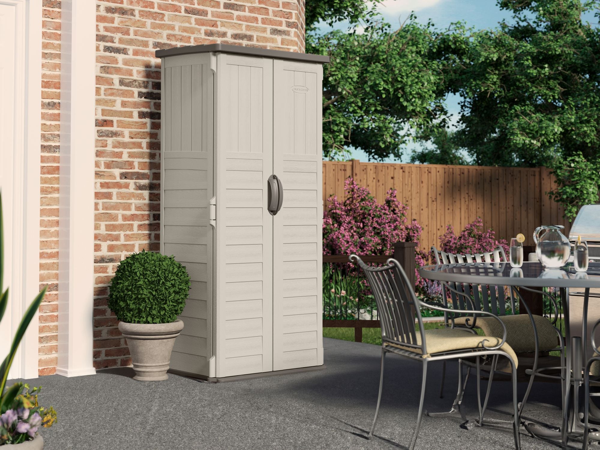 Suncast - Vertical Shed - Vanilla - Detail View