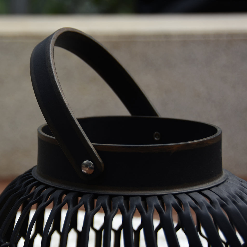 Elementi -- Lantern with Handle - Oblong - Detail View 4