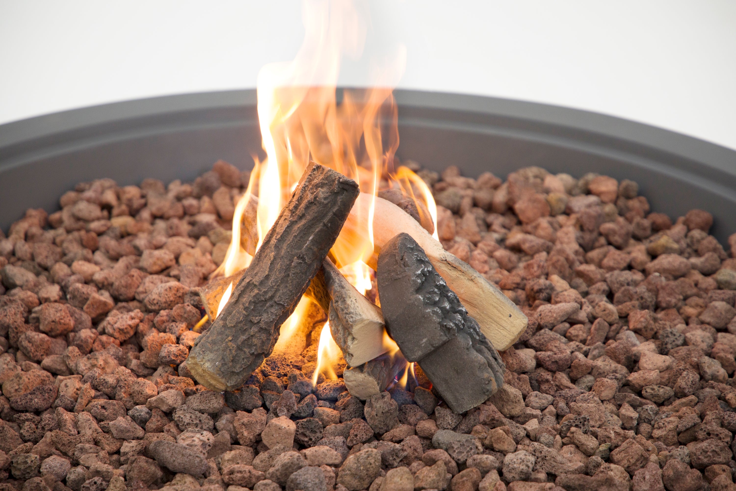 Elementi Plus - Rose Bowl Round Fire Pit - Dark Gray - Natural Gas