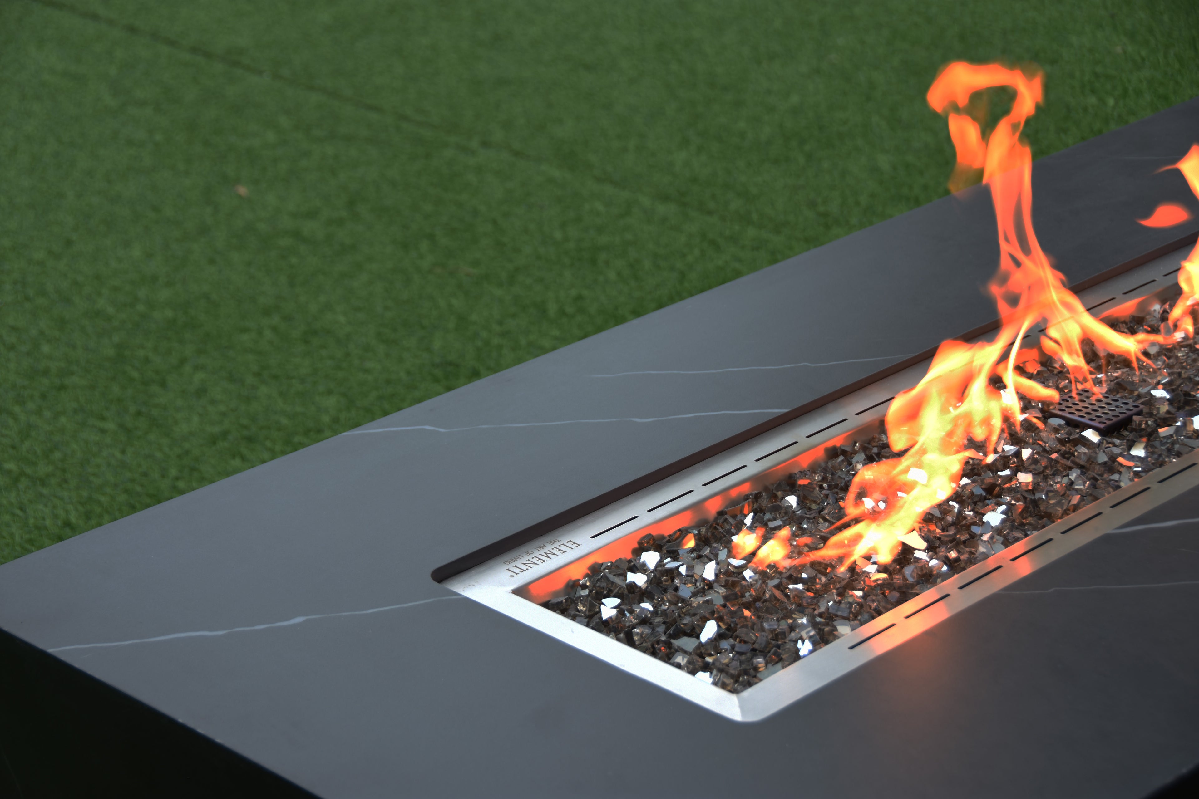 Elementi Plus - Varna Porcelain Fire Table - Black Rectangle - Natural Gas