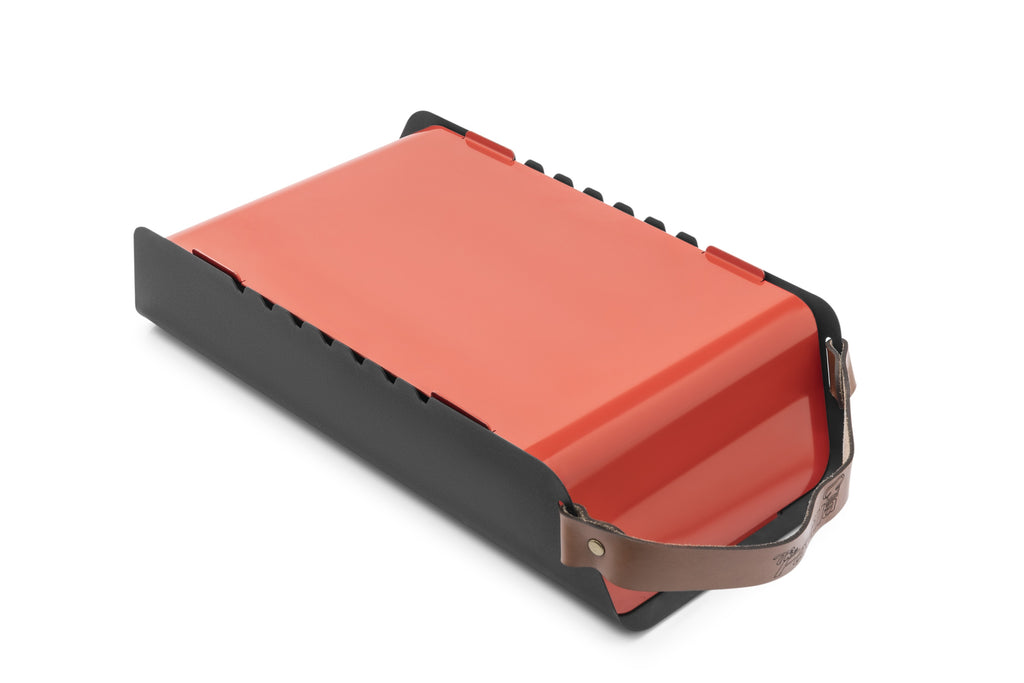 FUMO - Large - 19x10" Portable Grill - Red - Detail View