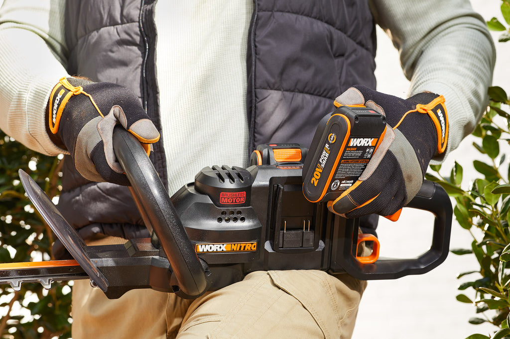 Worx - 40V 24 in. Brushless Hedge Trimmer