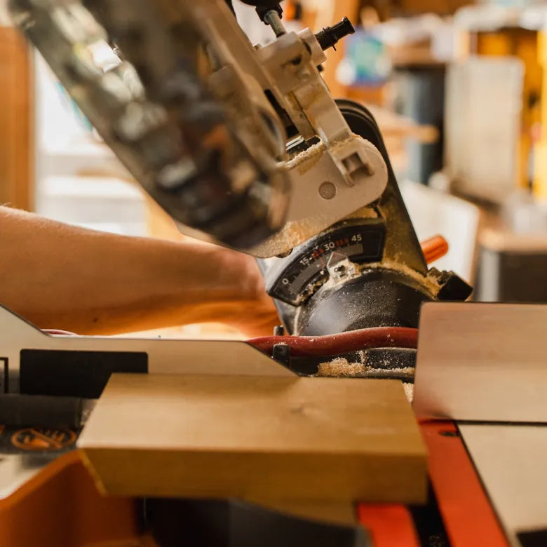 Worx - 20V Power Share 7.25" Cordless Sliding Compound Miter Saw