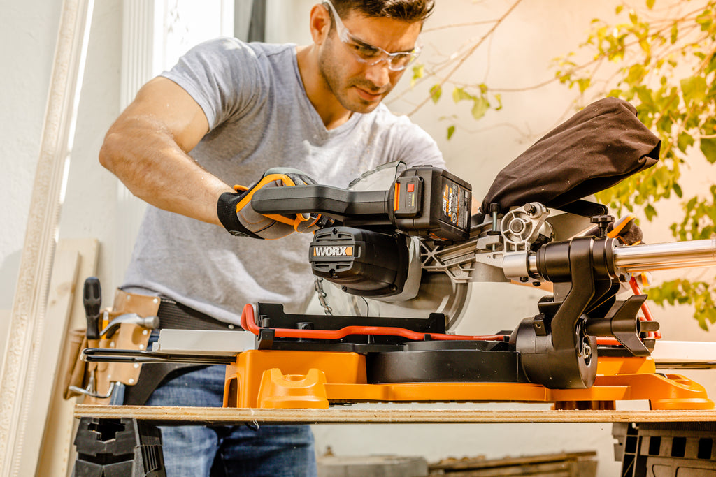 Worx - 20V Power Share 7.25" Cordless Sliding Compound Miter Saw